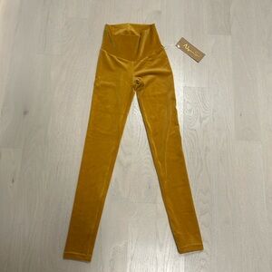 Niyama sol velvet leggings